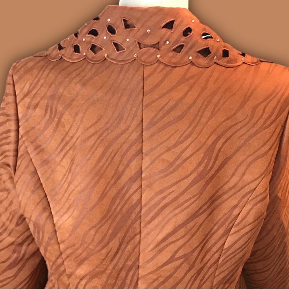 Embellished Animal Print Faux Suede Laser Cut Blazer & Skirt Matching Set - Picture 7 of 16